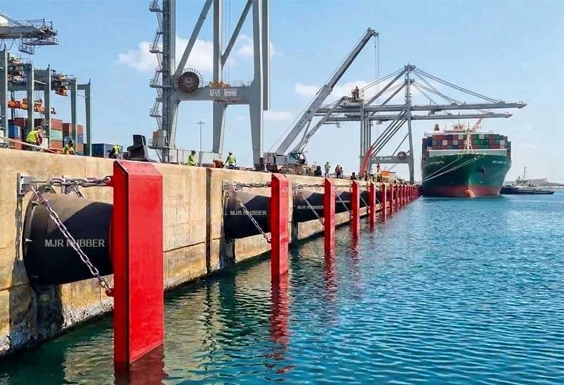 Rubber-Fender-Cell-Jetty-Dermaga