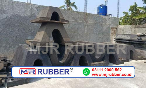 Siapa Produsen Rubber Fender di Indonesia?